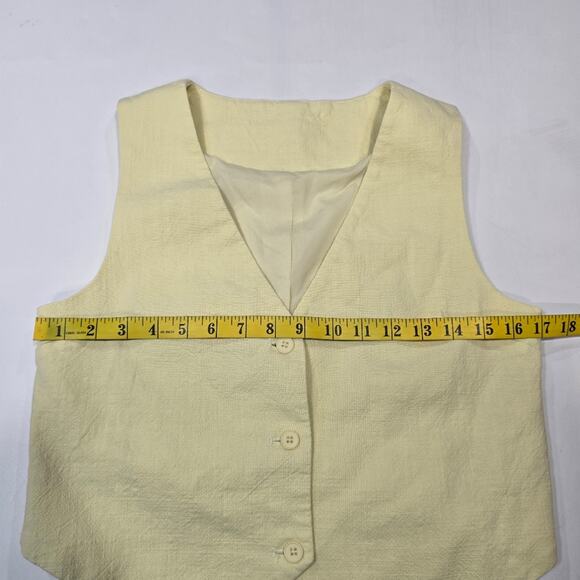 LIONESS Leo Vest in Butter - Picture 10 of 12